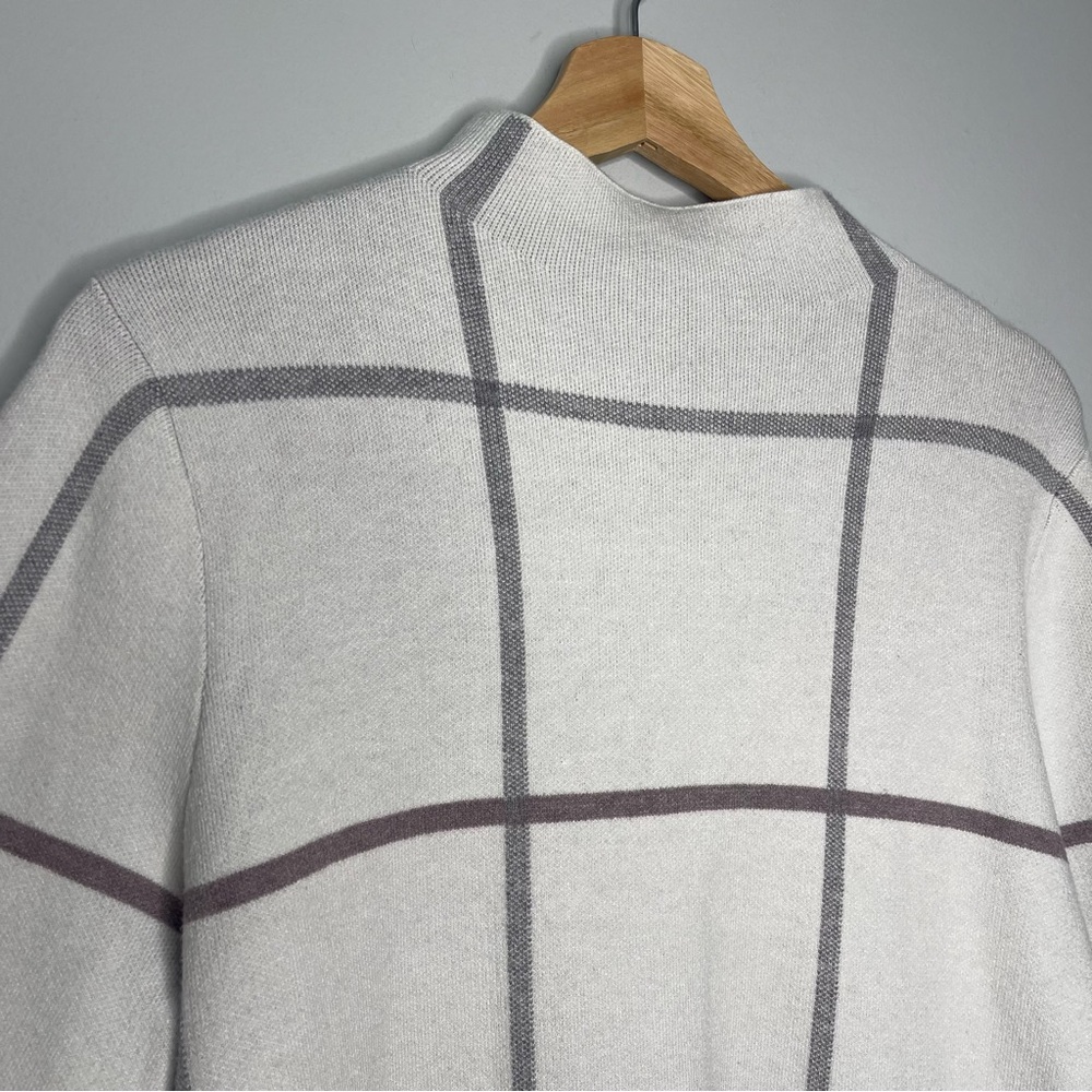 Tahari Cream & Grey Windowpane Mock Neck Sweater (Large) - Picture 4 of 6